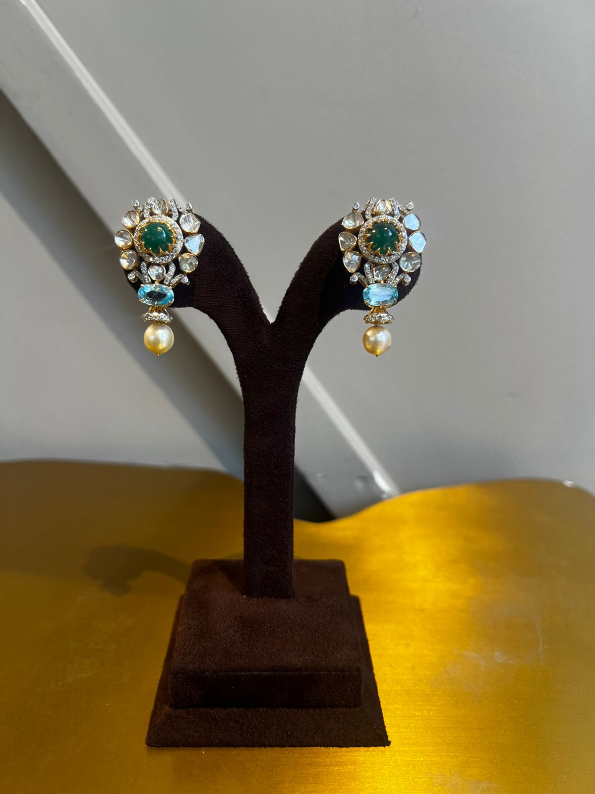 Polki Earrings with Emerald and Pearls Polki Earrings with Emerald and Pearls