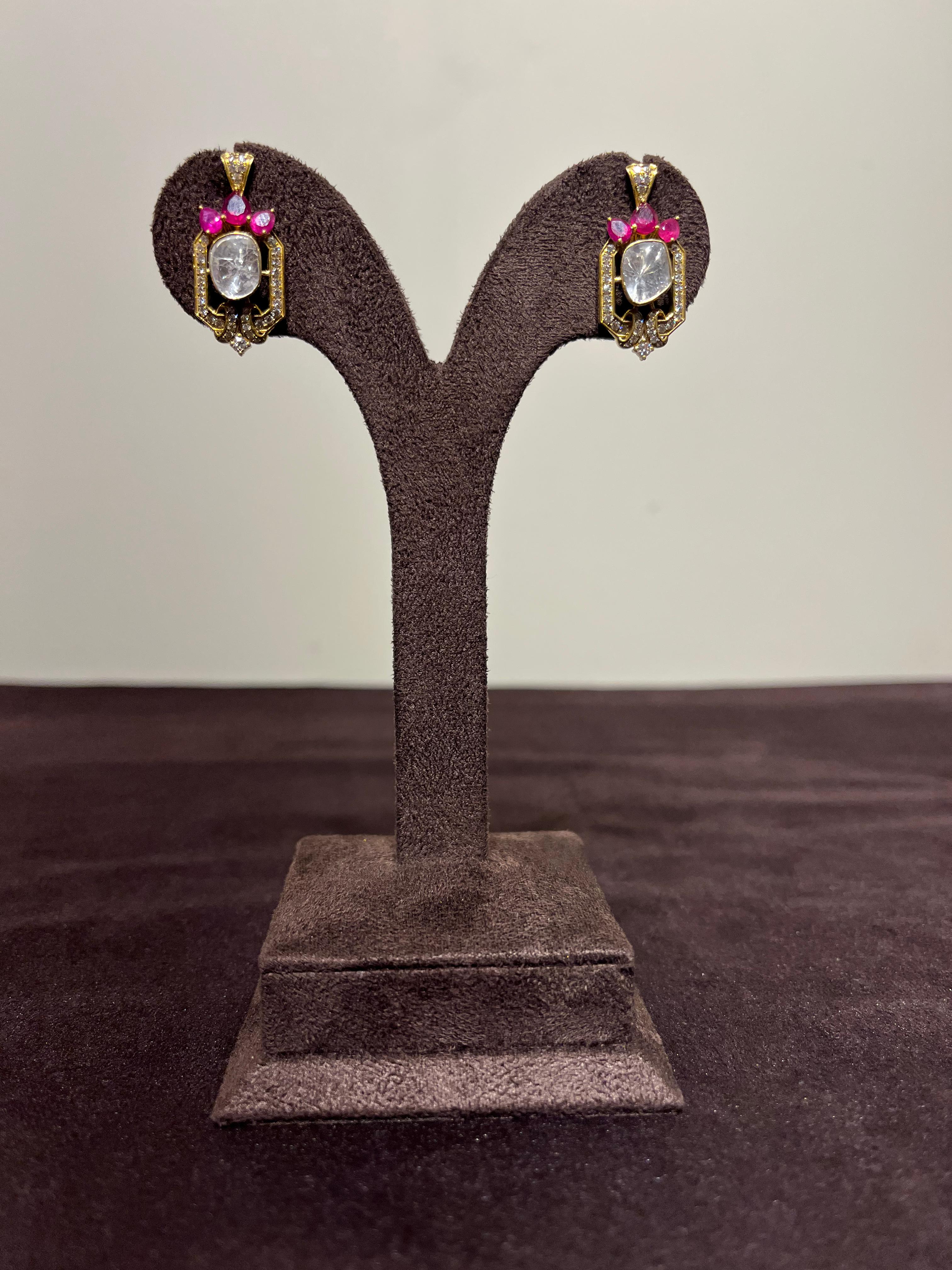 Geomentric Motif Earrings with Rubies